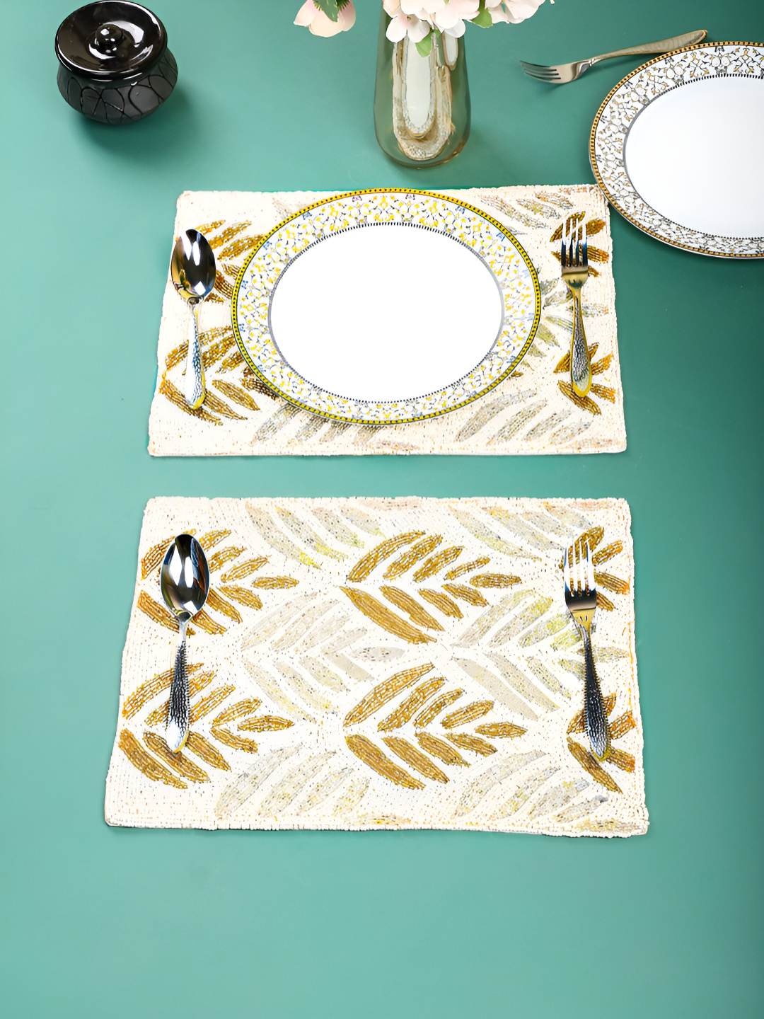 

PURINA'S 2-Pcs Cream & Yellow Floral Rectangular Table Placemats