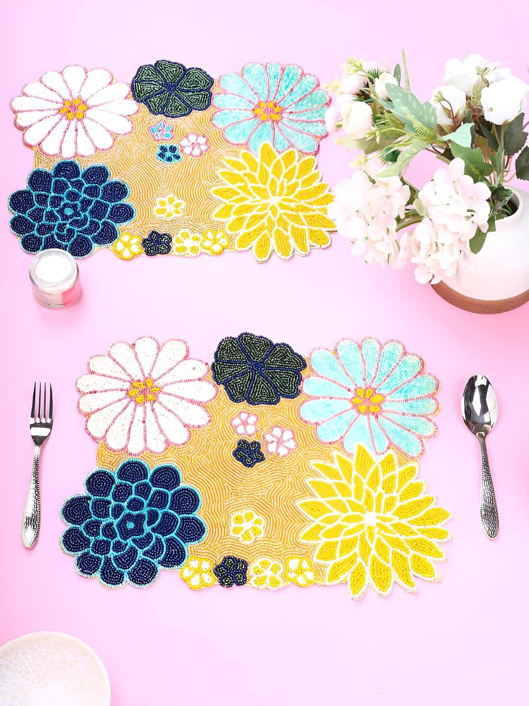 

PURINA'S Blue & Pink 2 Pieces Floral Embellished Table Placemats