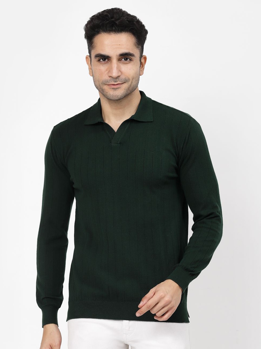 

Kalt Men Solid Polo Collar Cotton T-Shirt, Green