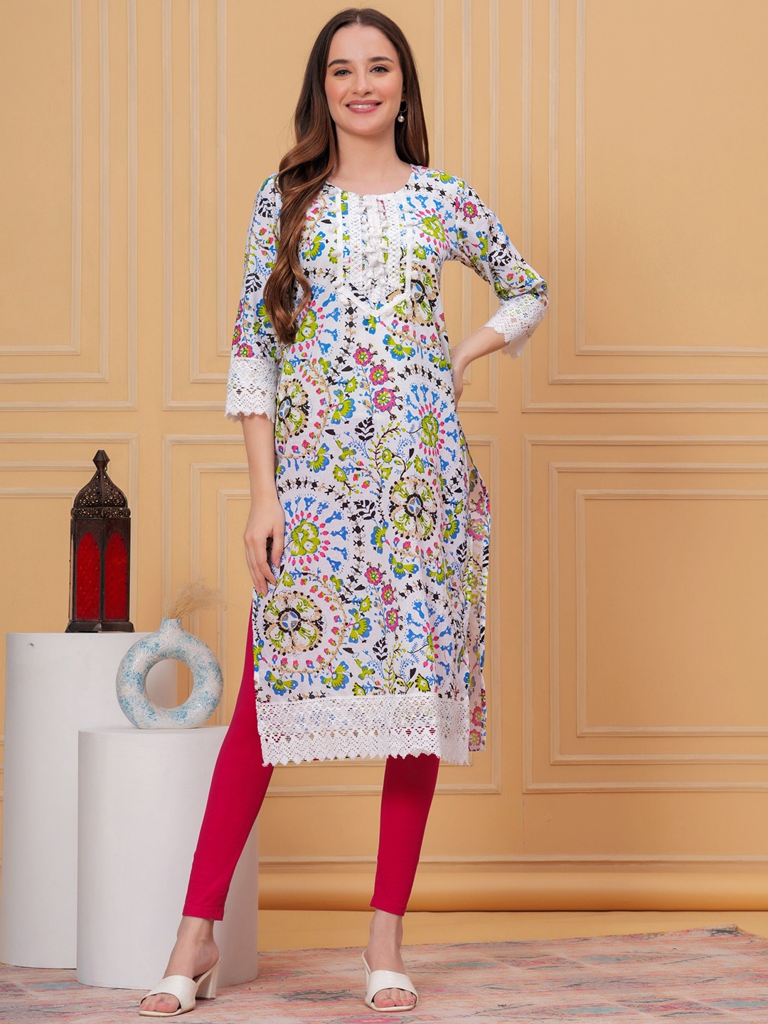 

CRENOL THREADS Floral Printed Round Neck Thread Work Straight Kurta, White