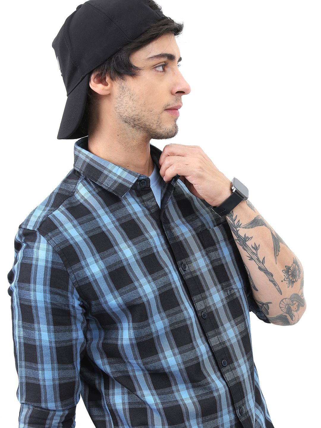

HIGHLANDER Men Checked Slim Fit Shirt, Black