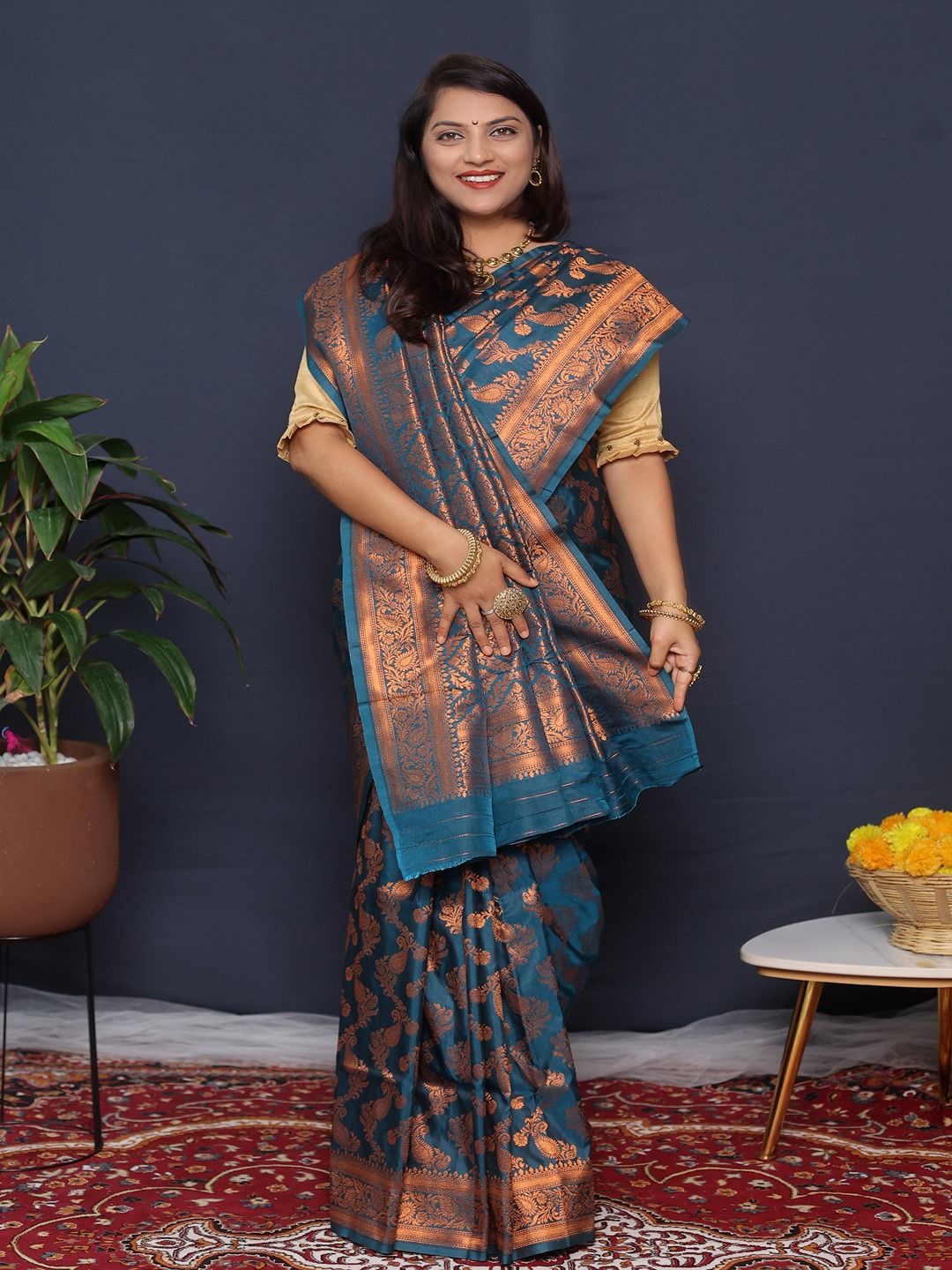 

SGF11 Woven Design Zari Kanjeevaram Saree, Teal