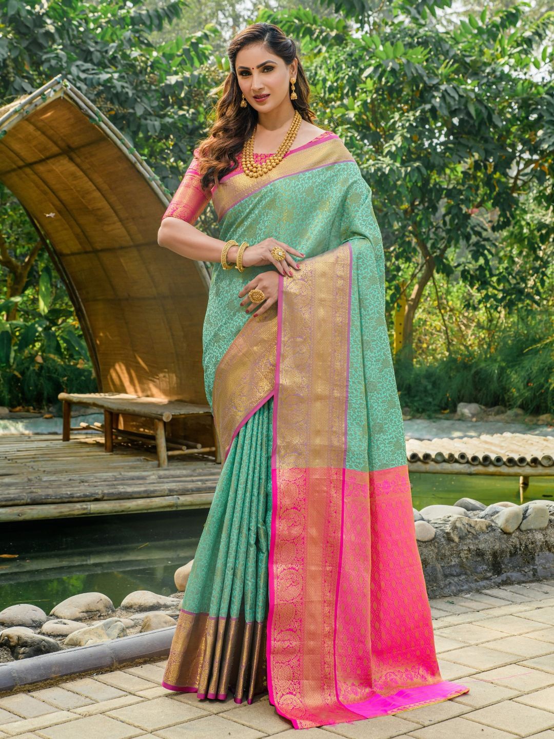 

SGF11 Ethnic Motifs Zari Kanjeevaram Saree, Sea green