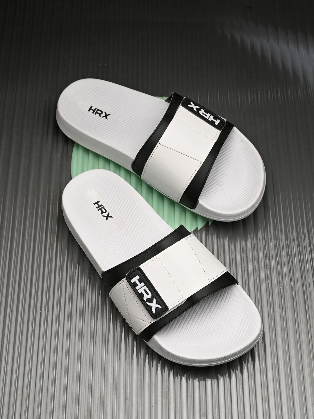 

HRX by Hrithik Roshan Men Synthetic Velcro Sliders, White