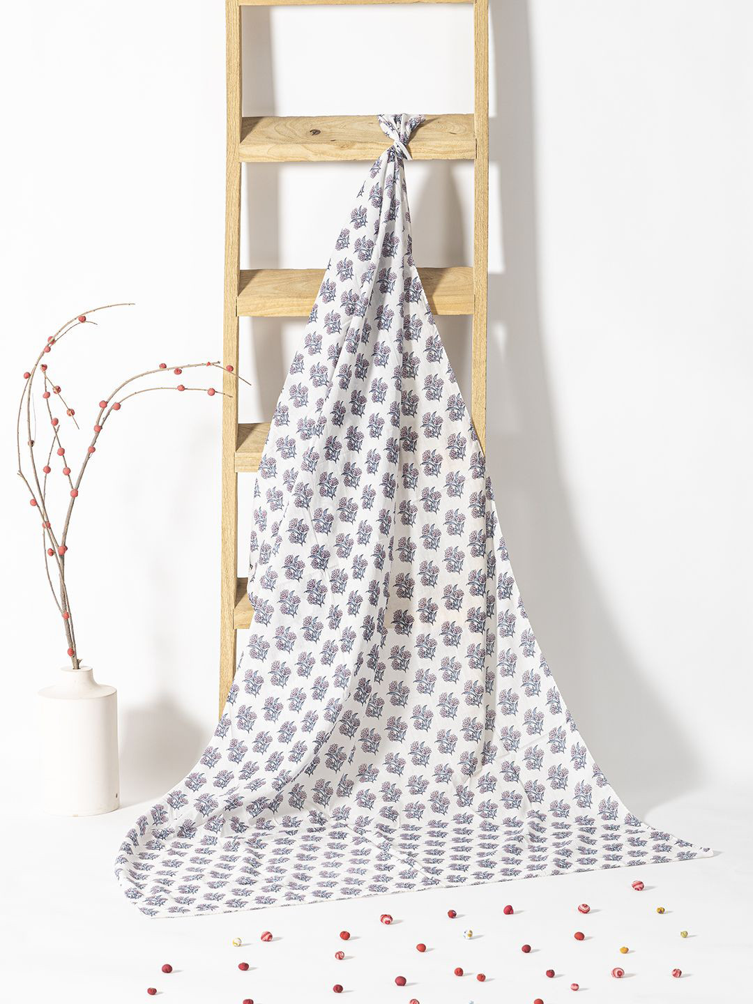 

Contrast Living Printed Pure Cotton Scarf, White