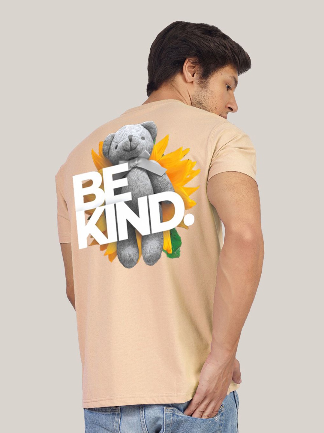 

Greylongg Men V-Neck T-shirt, Beige