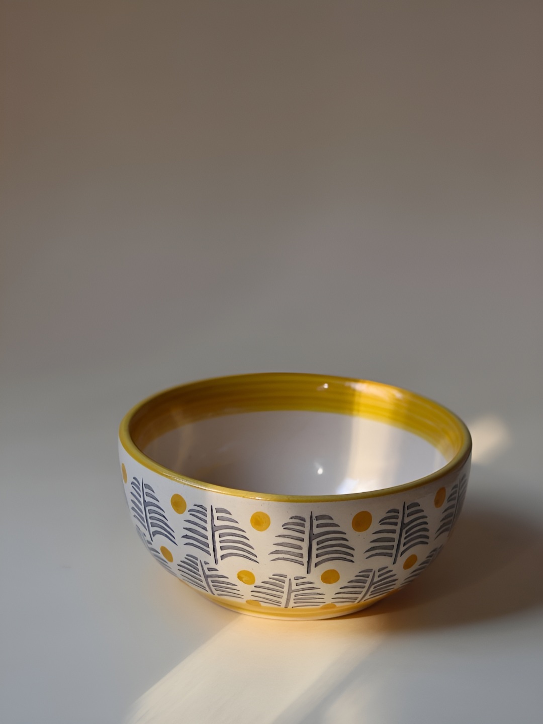

WEAVING HOMES White & Yellow Printed Ceramic Glossy Finished Serving Bowls
