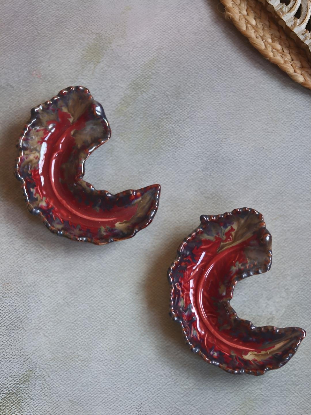 

WEAVING HOMES Maroon & Black 2 Pieces Textured Ceramic Glossy Finished Serving Bowls