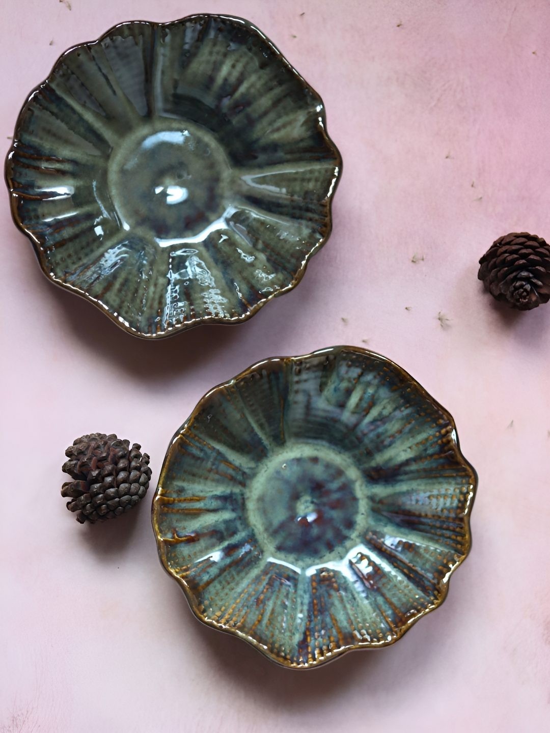 

WEAVING HOMES Olive Green & Brown 2 Pieces Textured Ceramic Glossy Finished Serving Bowls