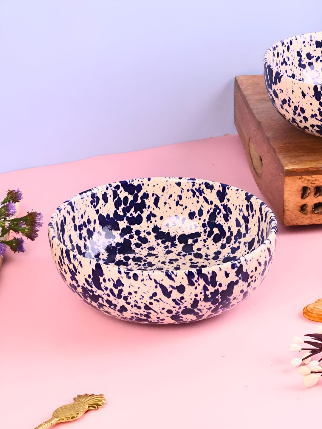 

WEAVING HOMES Blue & Peach Printed Microwave Safe Glossy Ceramic Serving Bowl