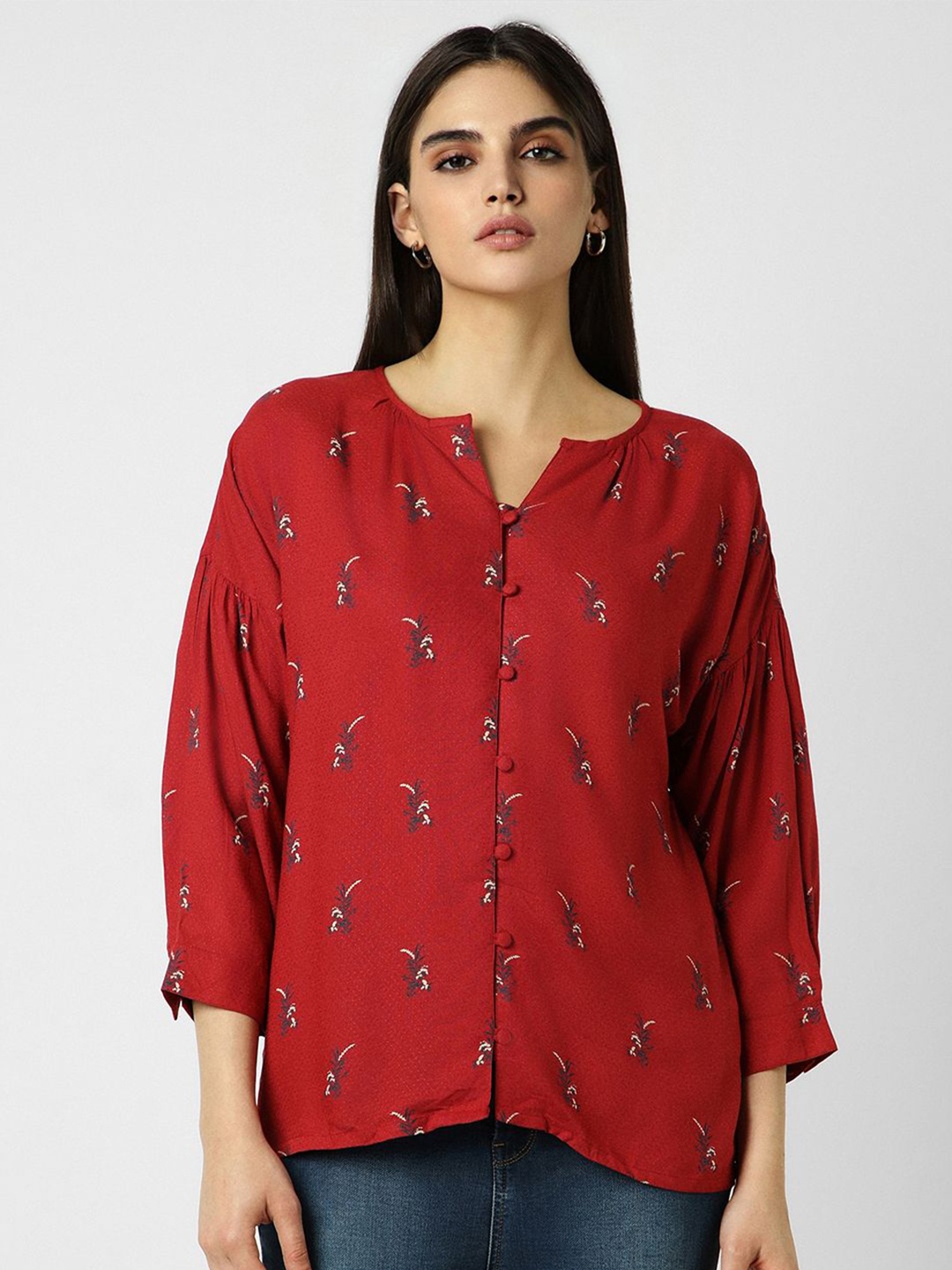 

Van Heusen Woman Floral Printed Round Neck Top, Red