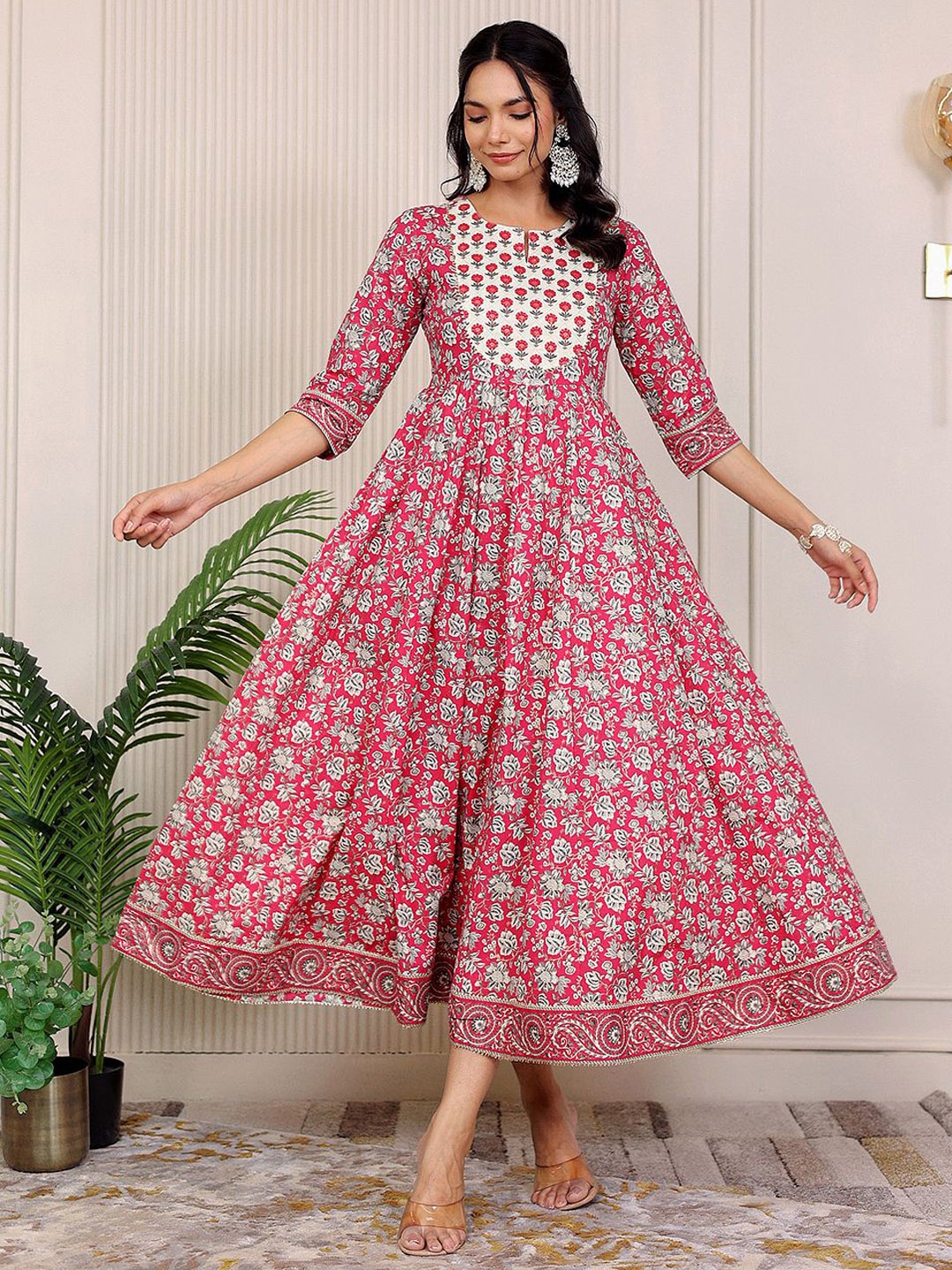 

GULAB CHAND TRENDS Floral Printed Notch Neck Cotton Fit & Flare Midi Ethnic Dress, Pink