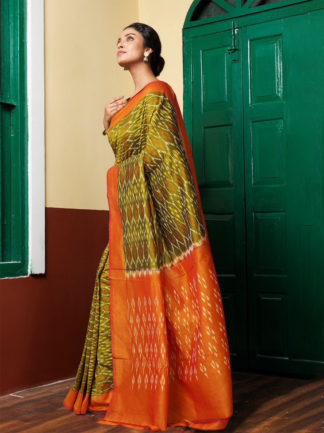 

Unnati Silks Printed Handloom Pochampally Saree, Green