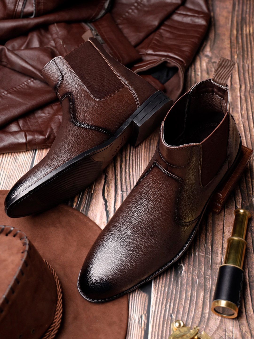 

LOUIS STITCH Men Leatherette Chelsea Milled Boots, Brown