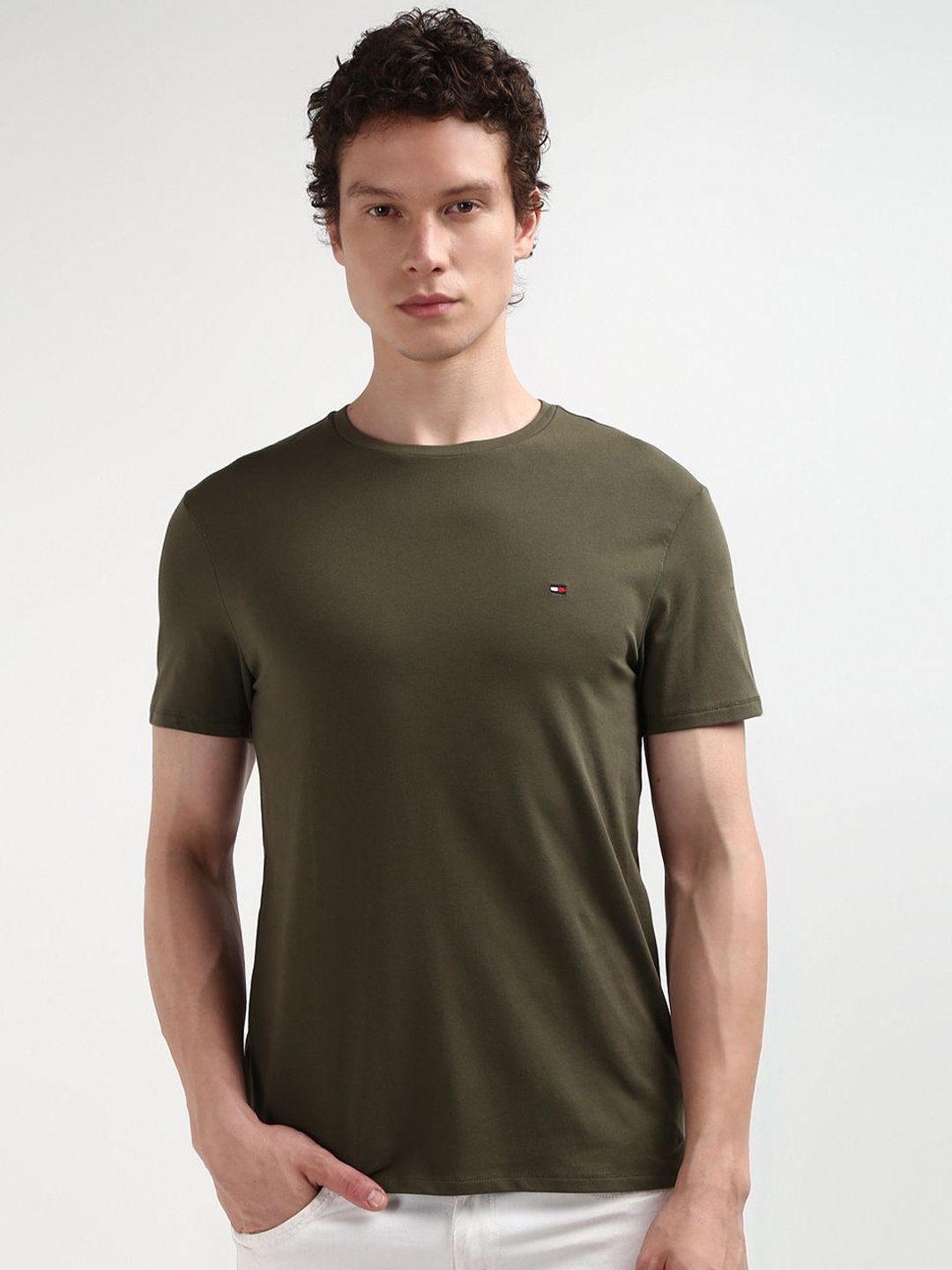 

Tommy Hilfiger Men Solid Pure Cotton Round Neck Slim Fit T-shirt, Olive