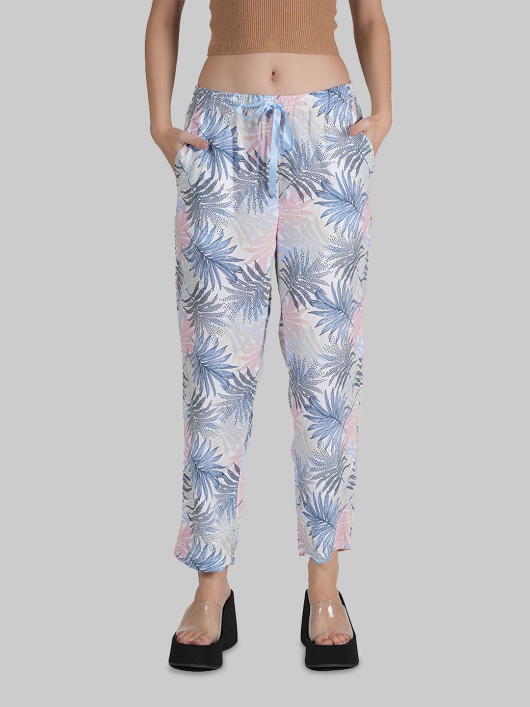 

Style Shoes Printed Mid-Rise Lounge Pants, White