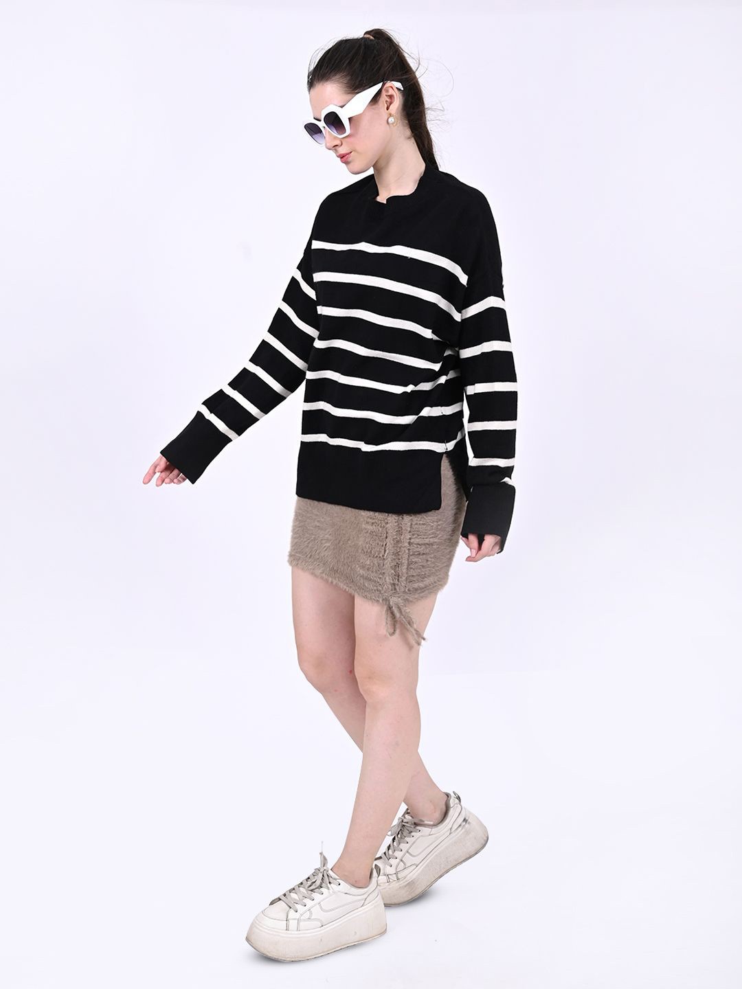 

NoBarr Women Striped Round Neck Pullover, Black