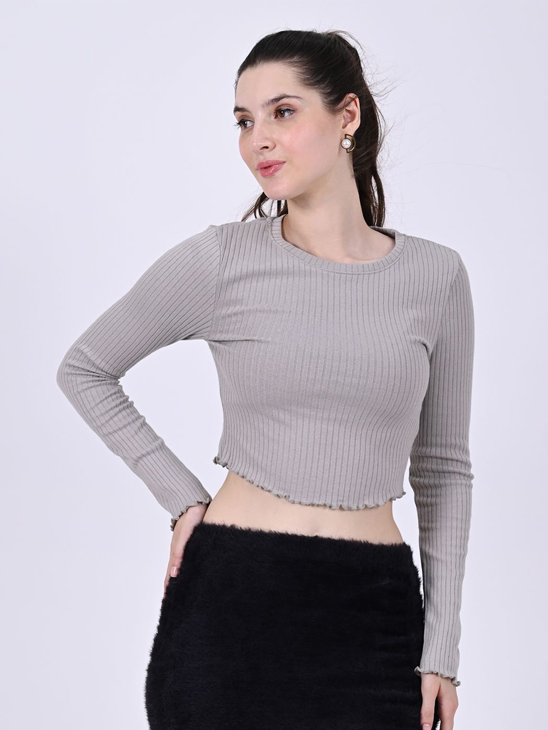 

NoBarr Ribbed Round Neck Crop Top, Grey