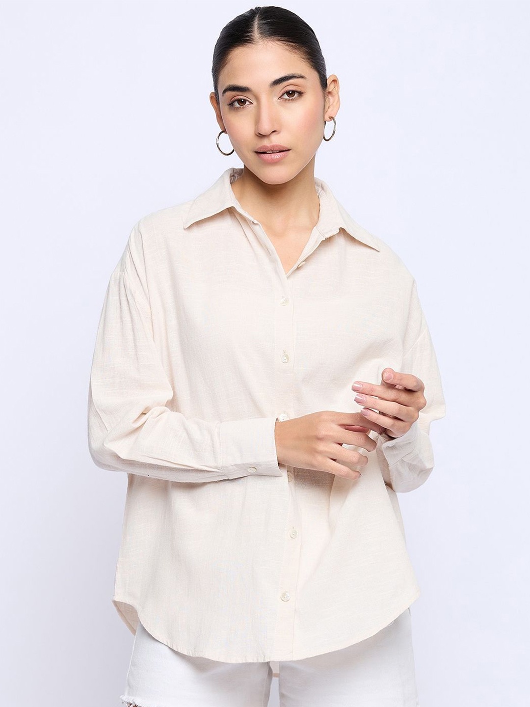 

BAESD Women Classic Solid Spread Collar Oversized Casual Shirt, Cream