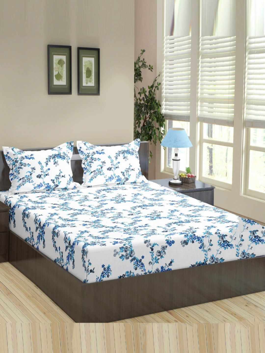 

Trance Home Linen White & Blue Floral 180 TC Queen Bedsheet with 2 Pillow Covers