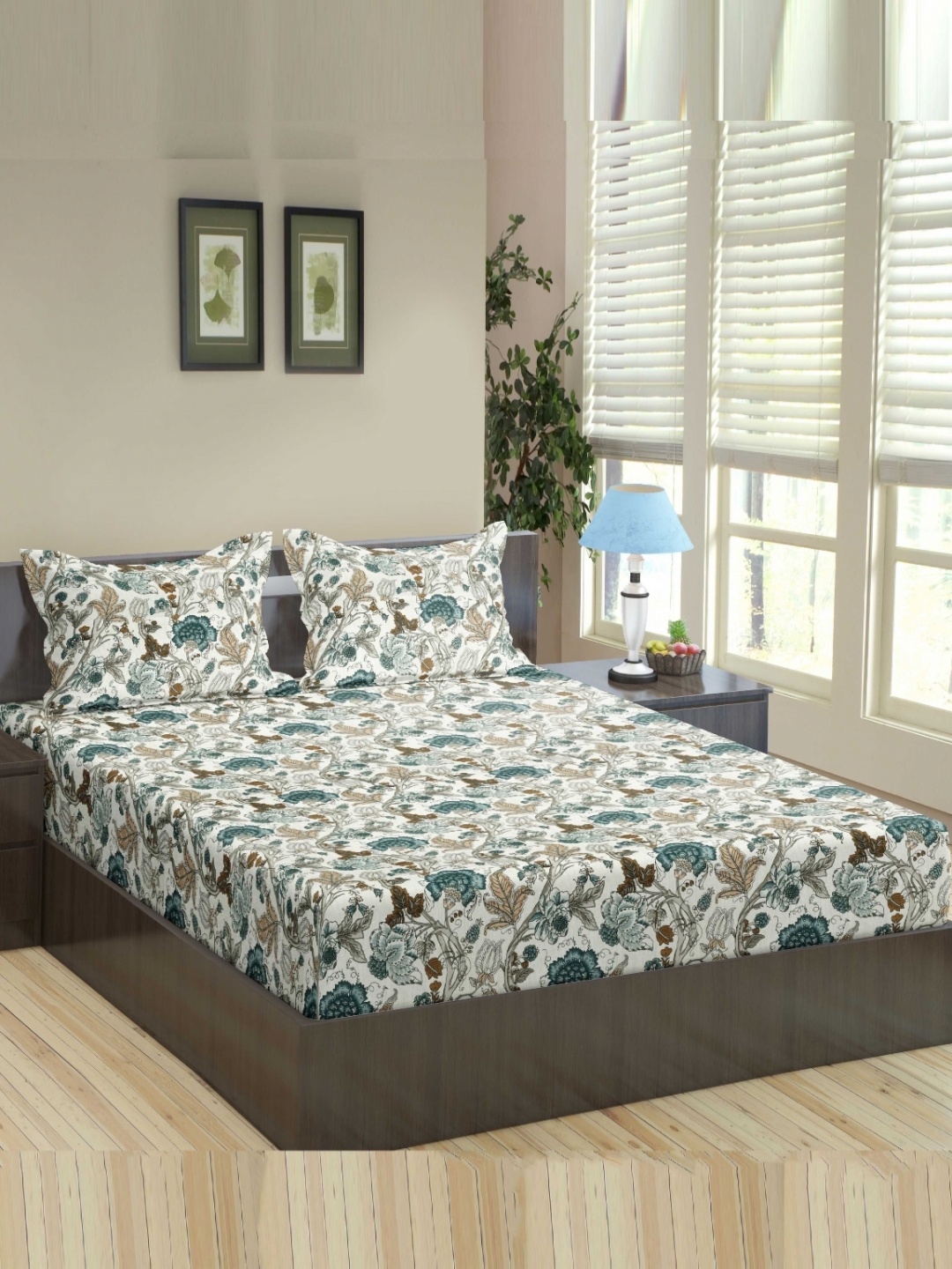 

Trance Home Linen Teal Green & White Printed 180 TC Fitted Cotton Queen Bedsheet Set