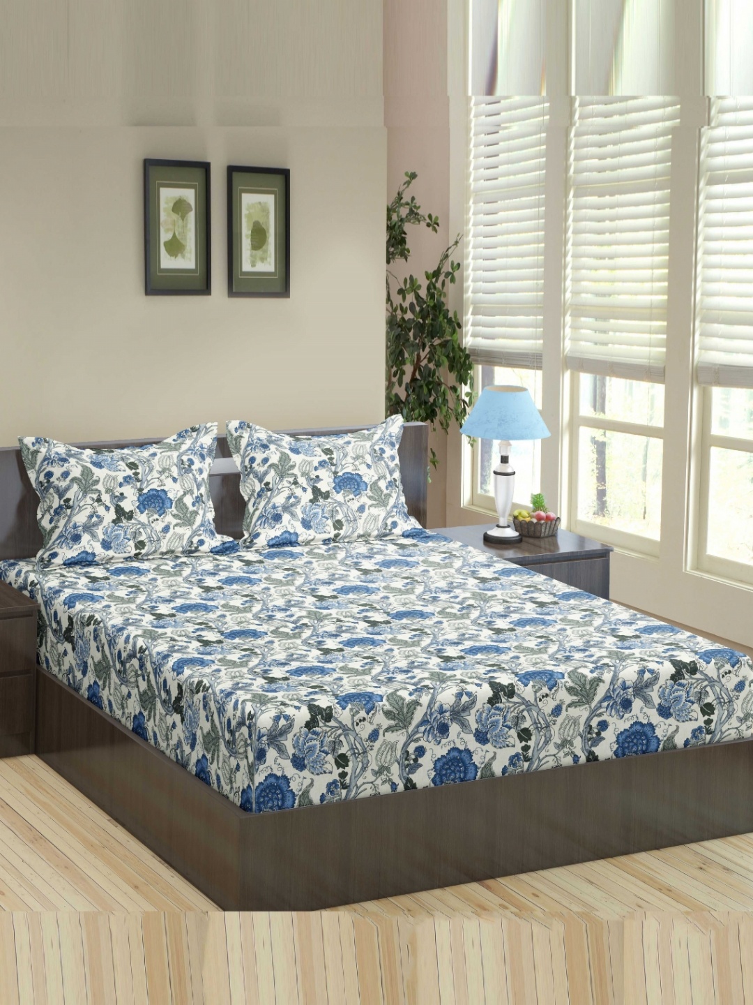 

Trance Home Linen Blue Floral Fitted Cotton 180 TC Queen Bedsheet with 2 Pillow Covers