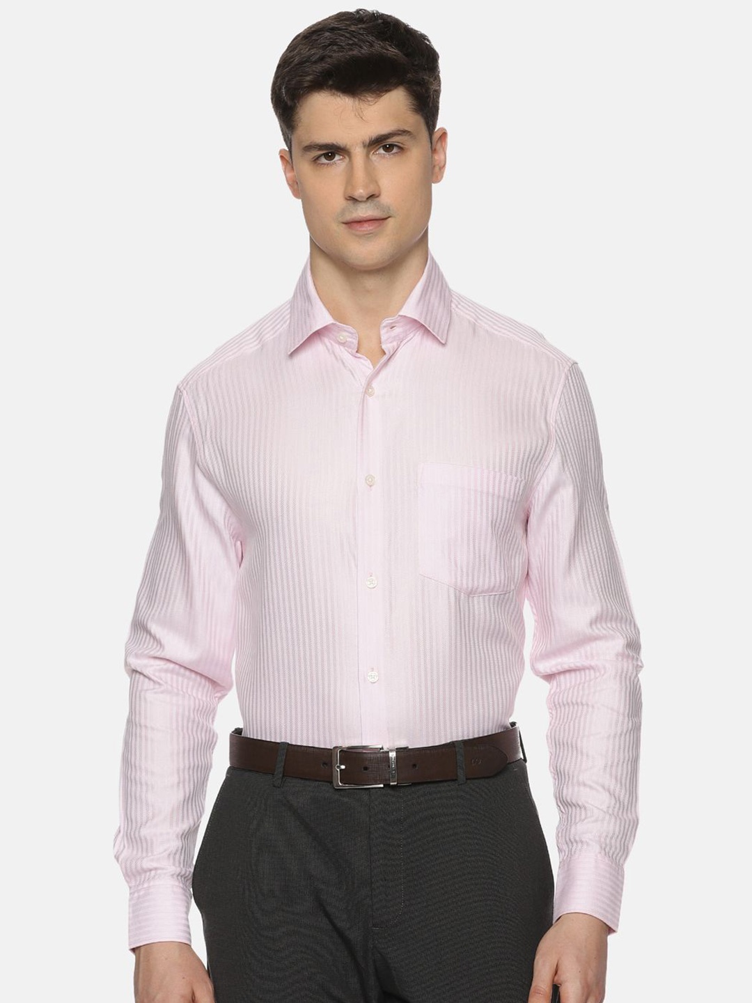 

THE FORMAL CLUB Men Relaxed Vertical Striped Formal Shirt, Pink