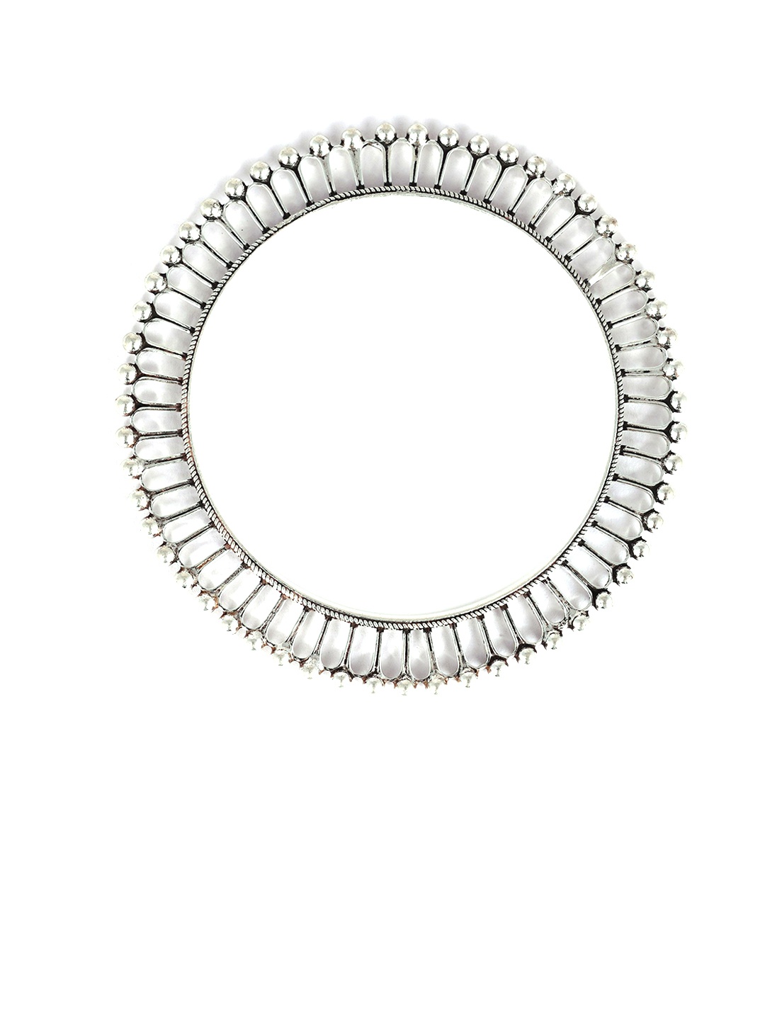 

Shyle Set of 2 Carved Embossed Gokhru Bangle, Silver