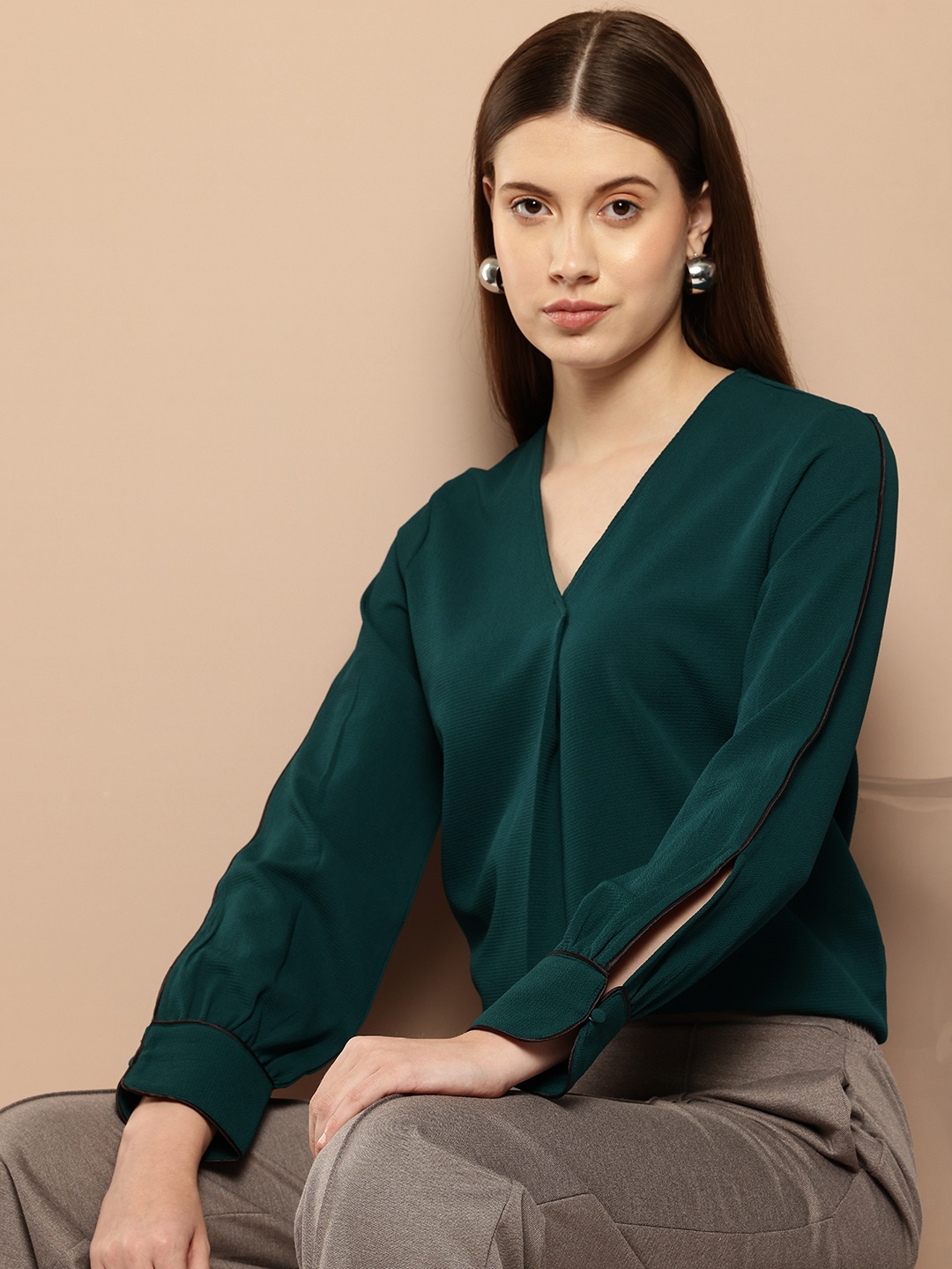 

her by invictus Formal Top, Green