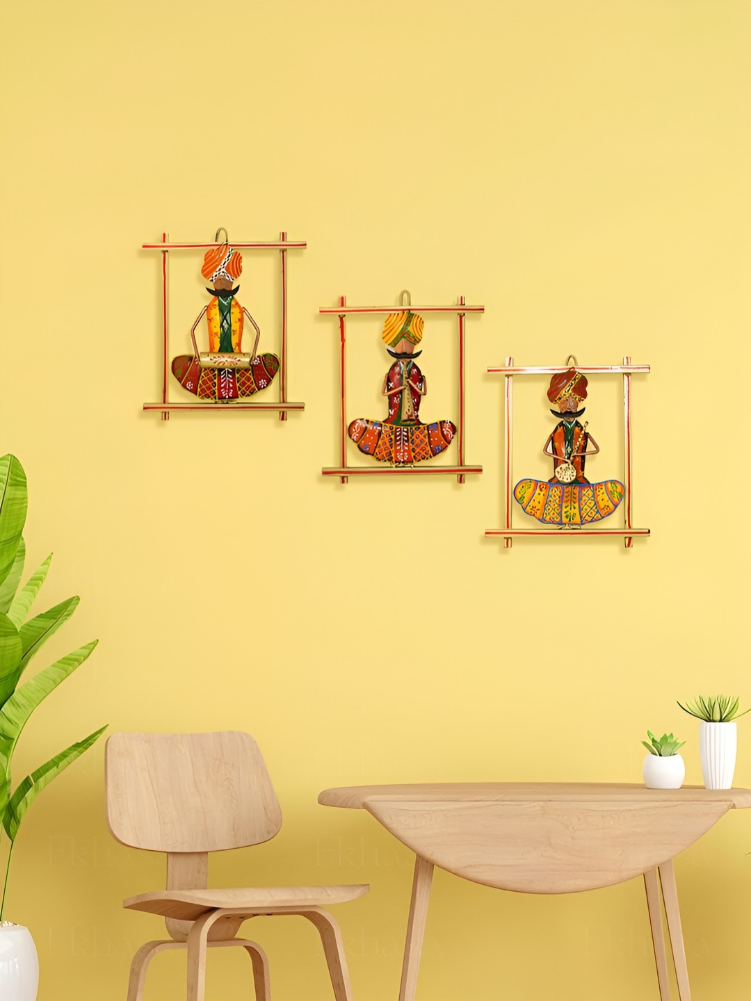 

Ekhasa Red & Yellow 3 Pieces Musicians Printed Metal Wall Hangings