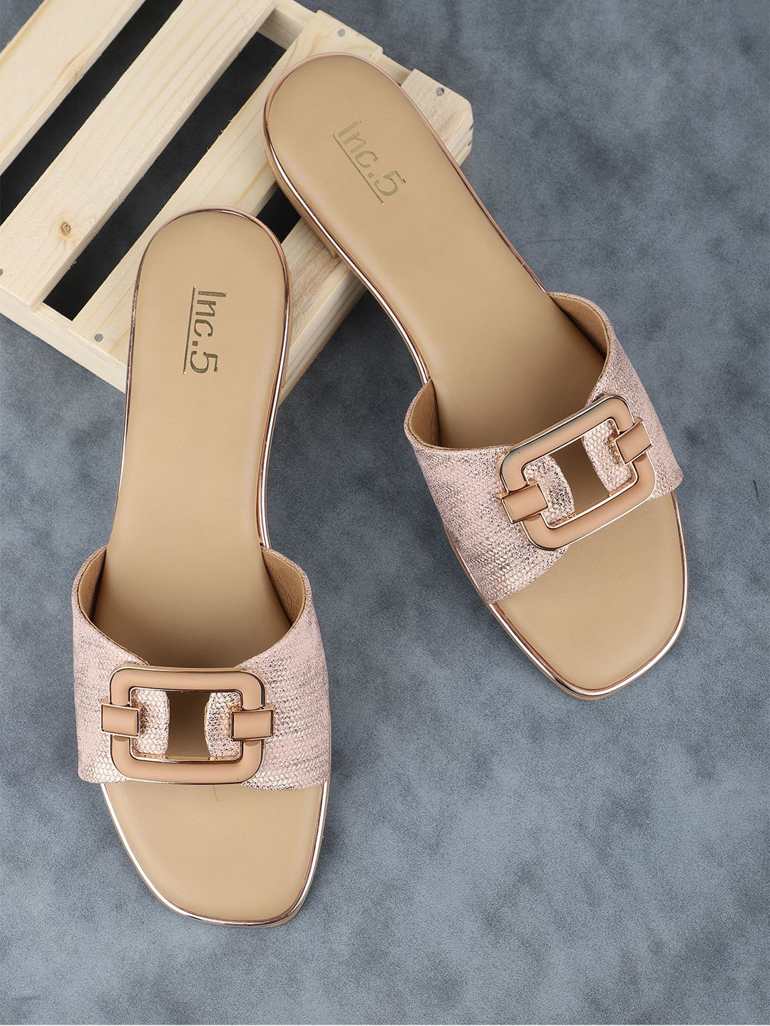 

Inc 5 Women Open Toe Flats with Buckles, Peach