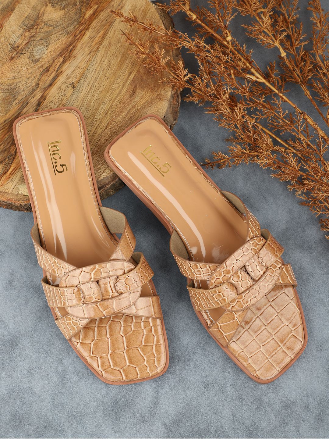 

Inc 5 Women Open Toe Flats, Beige