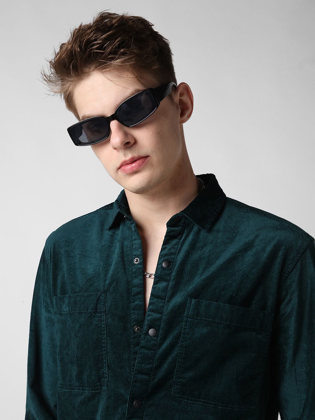 

VASTRADO Men Double Pocket Corduroy Cotton Shirt, Green