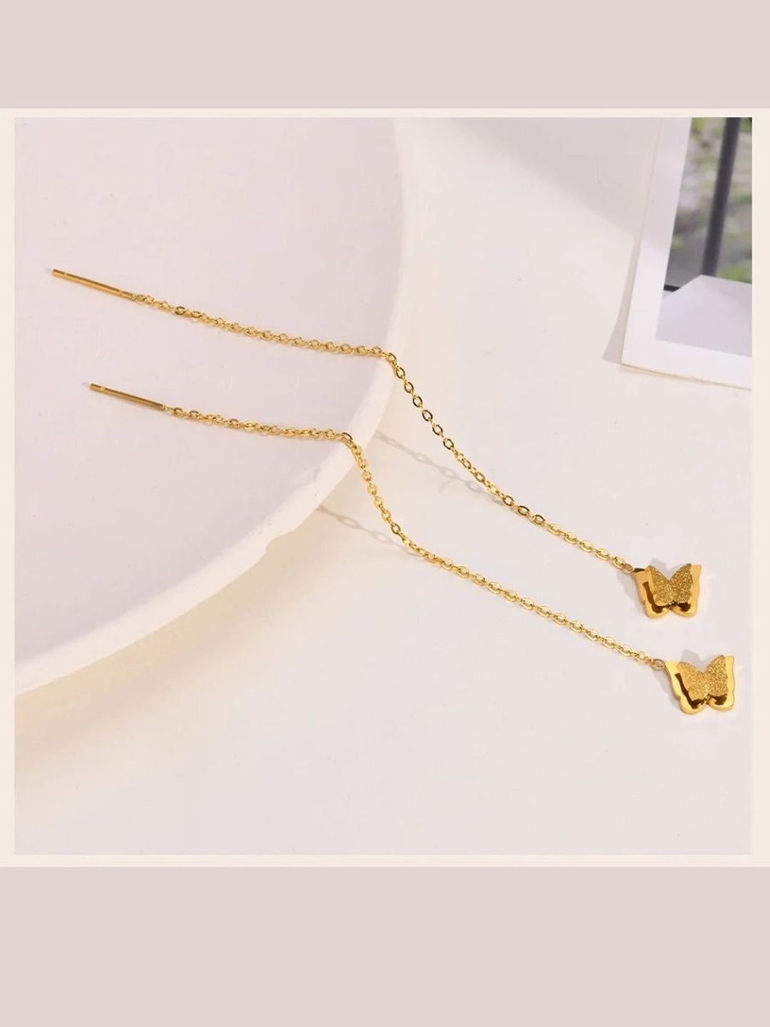 

EL REGALO Contemporary Drop Earrings, Gold