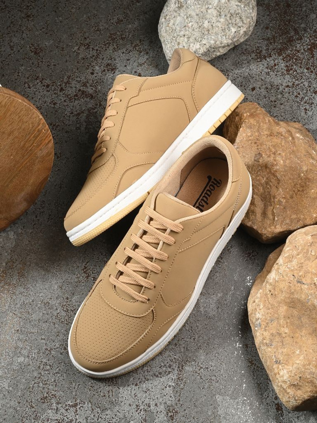 

The Roadster Lifestyle Co. Men Beige Round Toe Sneakers