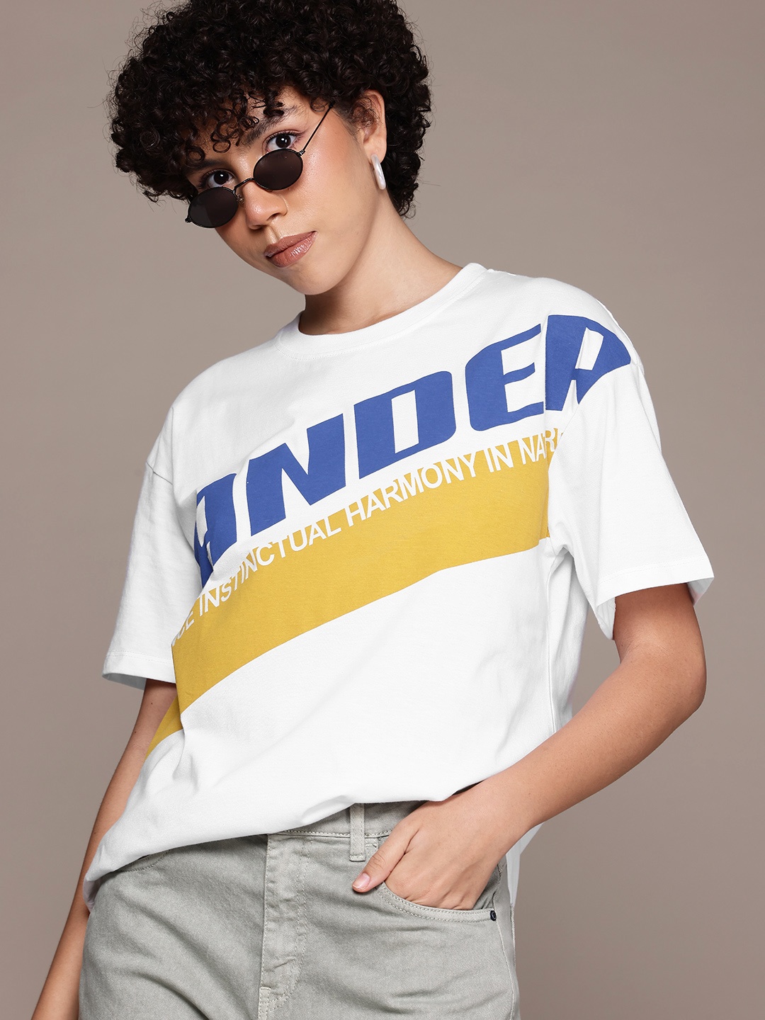 

The Roadster Lifestyle Co. Typography Printed Drop-Shoulder Sleeves T-shirt, White