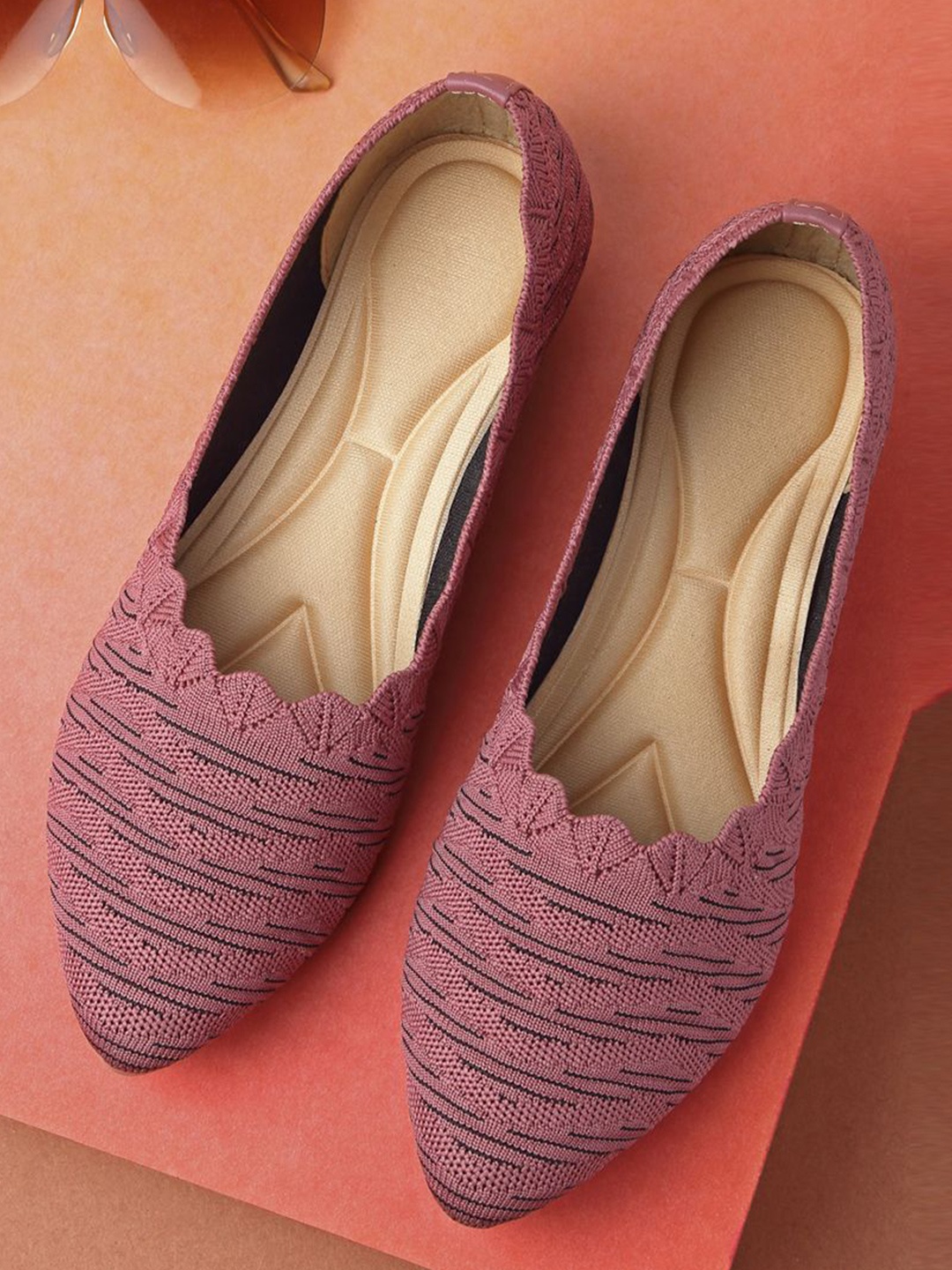 

AROOM Women Striped Ballerinas Flats, Pink