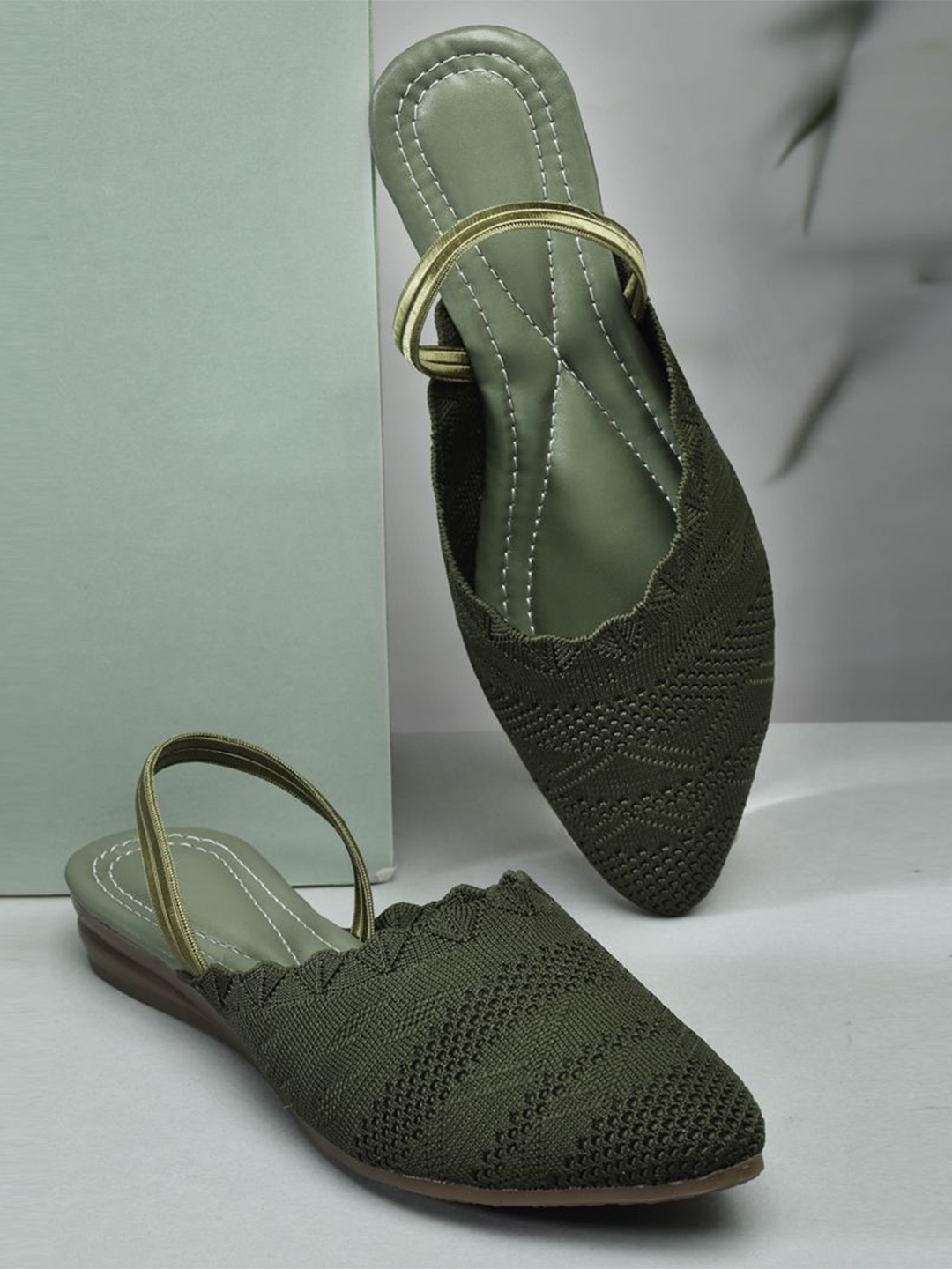 

AROOM Women Mules Flats, Green