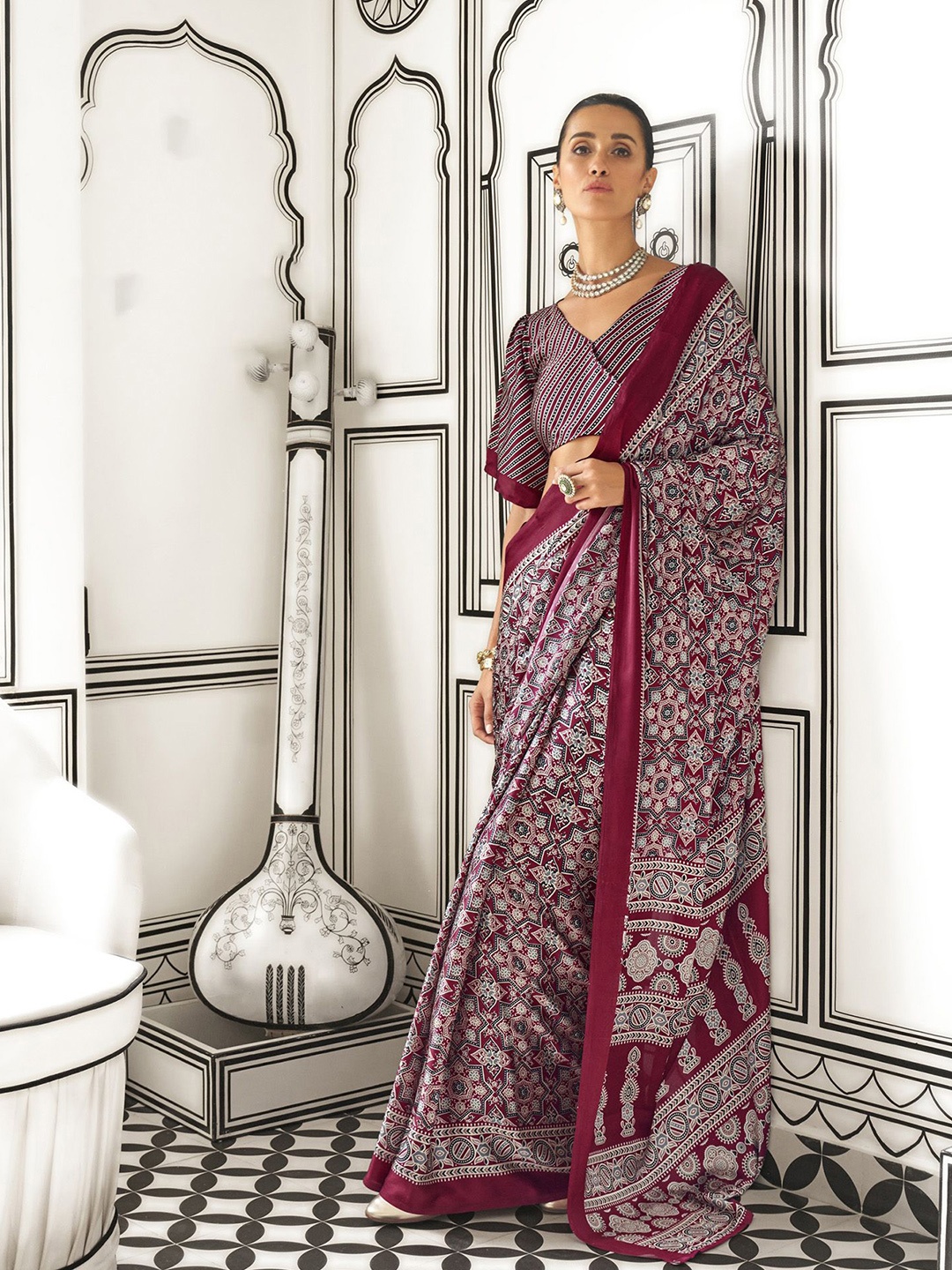 

elora Ajrak Block Satin Saree, Maroon