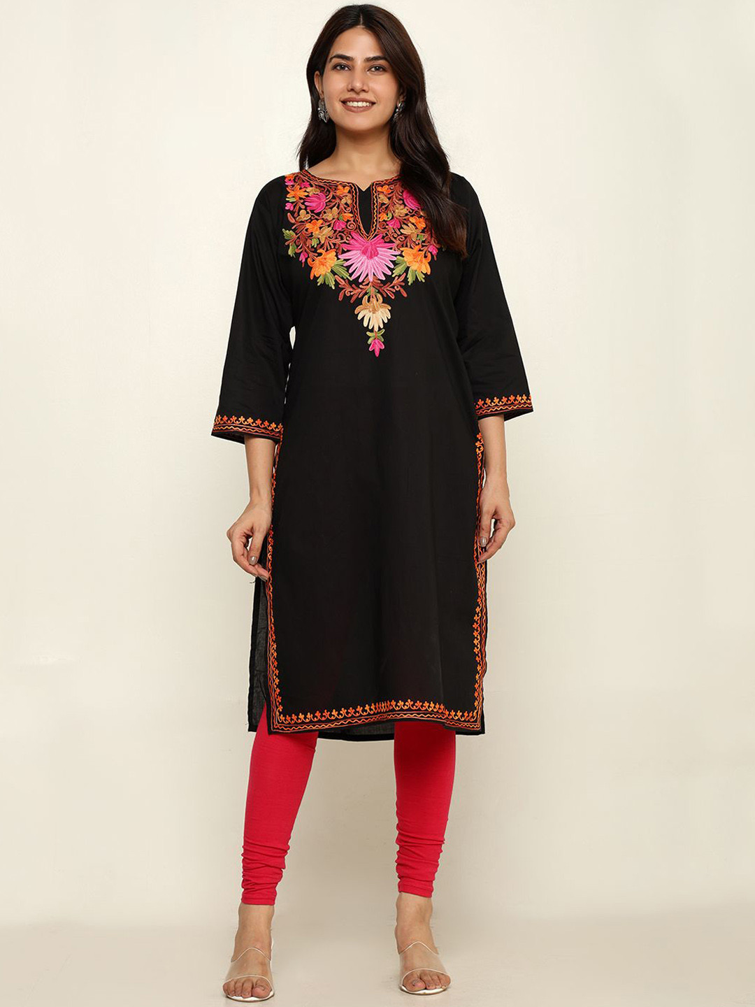 

CRAFTBAZAR Women Geometric Embroidered Flared Sleeves Mirror Work Kurta, Black