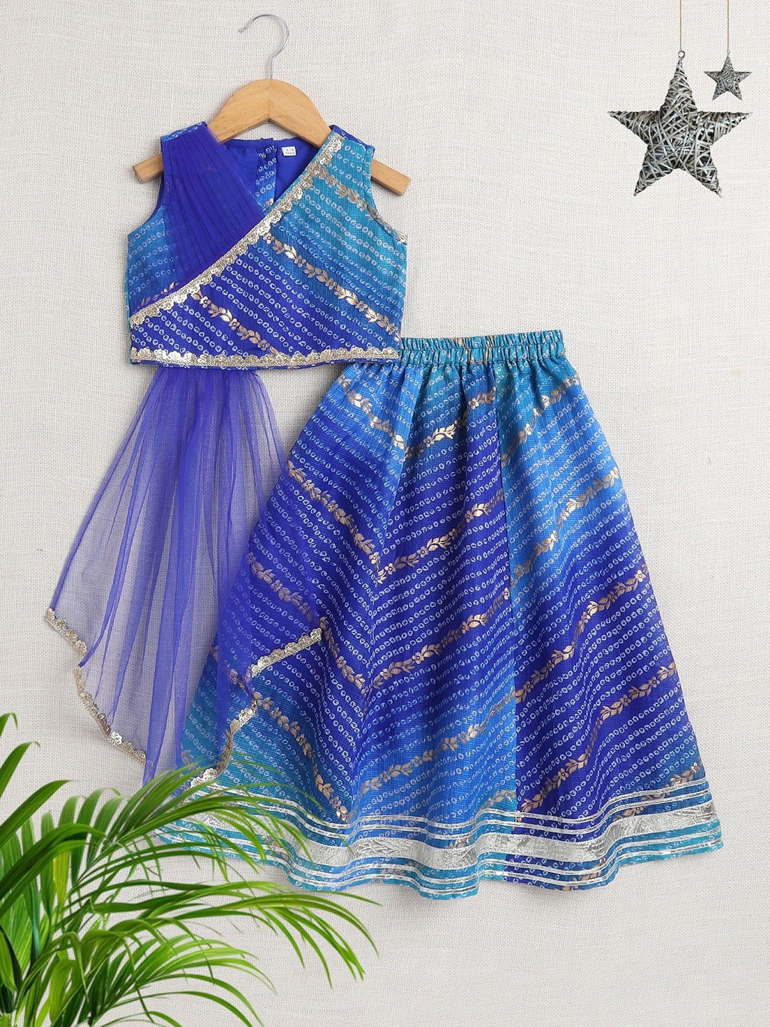 

The Magic Wand Girls Embellished Sequinned Ready to Wear Lehenga & Blouse With Dupatta, Blue