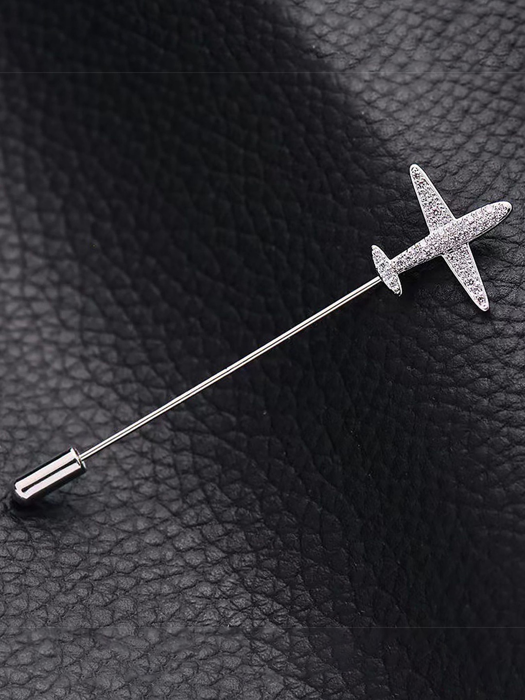 

SYGA Men Cubic Zirconia-Studded Minimal Lapel Pin, Silver