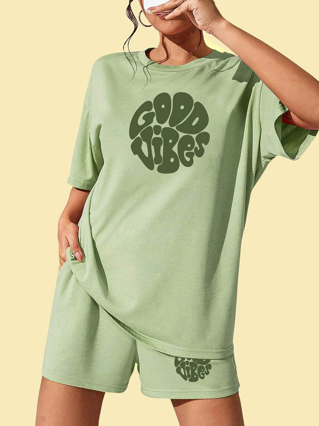 

Selvia Printed Round-Neck T-Shirt With Shorts Co-Ords, Green