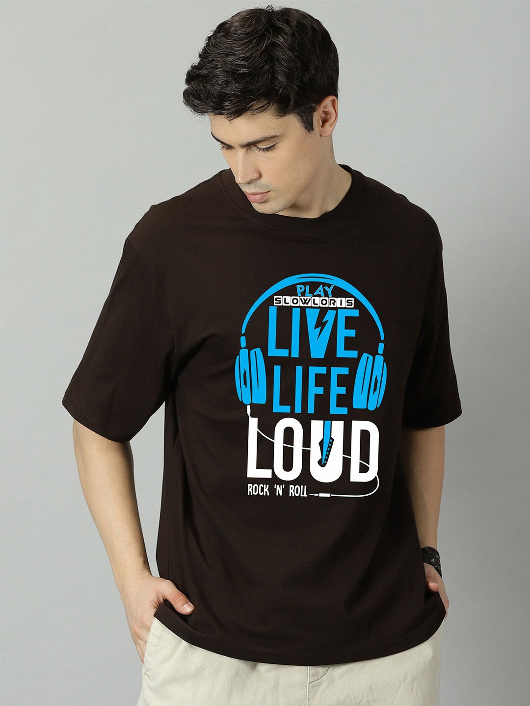 SLOWLORIS Men Typography Printed T-shirt, Coffee brown