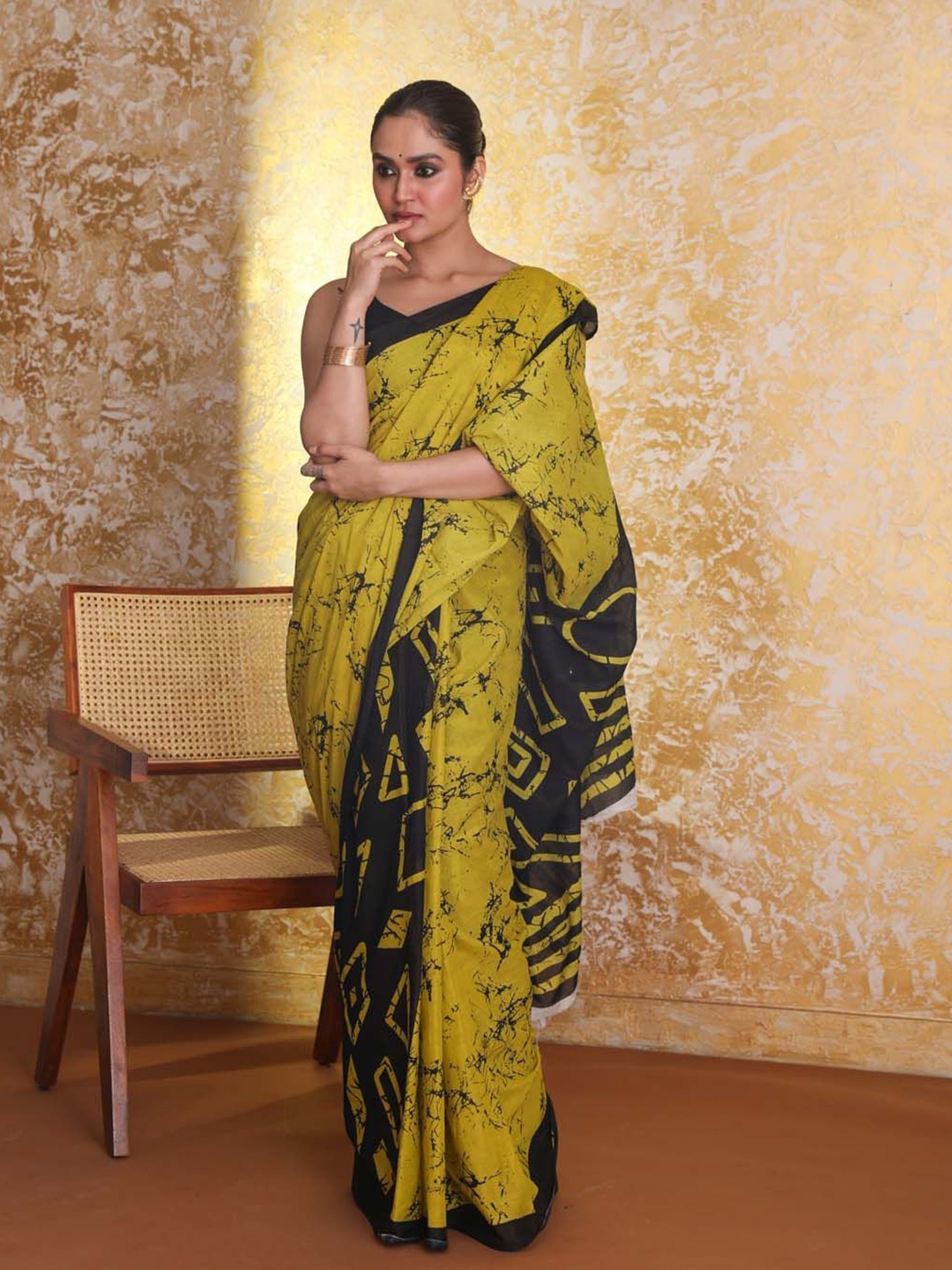 

Saranee Pure Cotton Block Print Saree, Olive