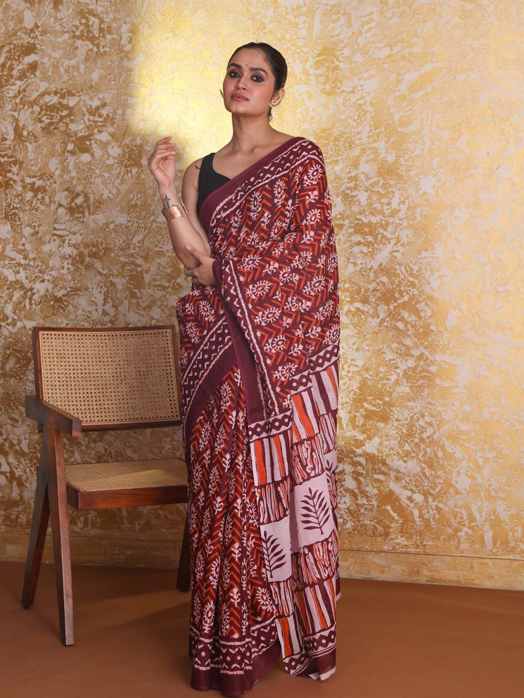 

Saranee Ethnic Motifs Pure Cotton Block Print Saree, Maroon