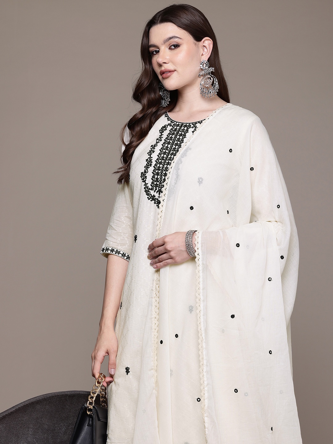 

Readiprint Floral Embroidered Mirror Work Pure Cotton Kurta Set, Off white
