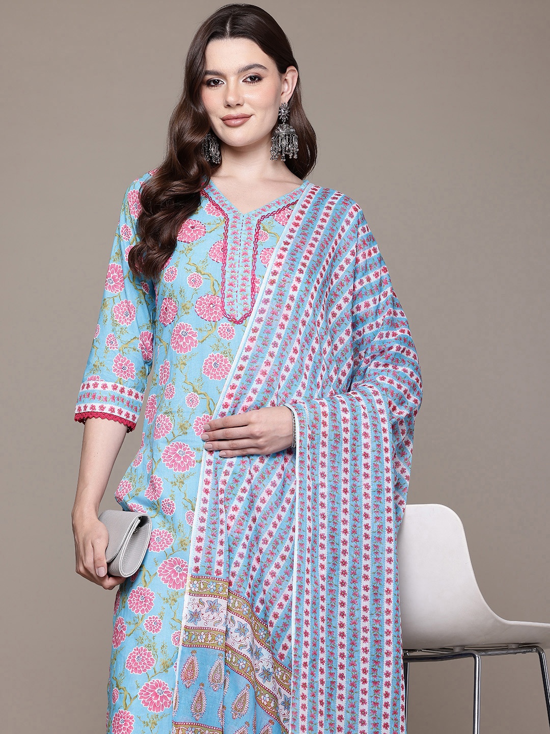 

Readiprint Fashions Floral Printed Thread Work Pure Cotton Kurta With Trousers & Dupatta, Blue