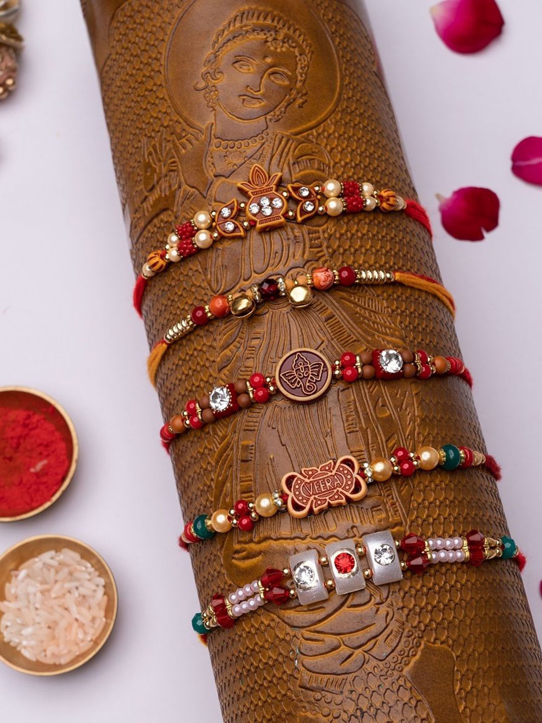 

Phirki Studio Thread Rakhi, Red