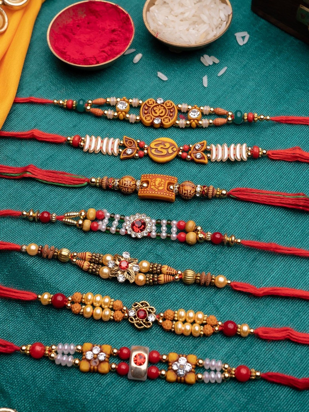 

Phirki Studio Wraparound Rakhi, Red